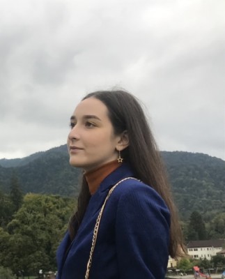 Meditatii Limba chineza Brasov Roman Sabina
